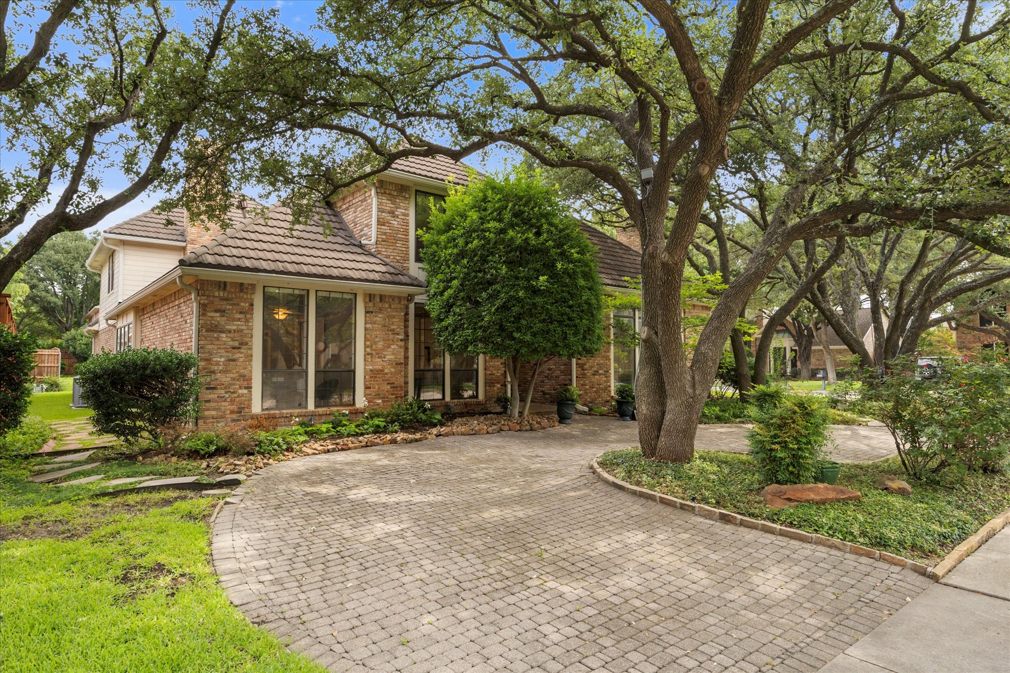 4505 Hitching Post Lane