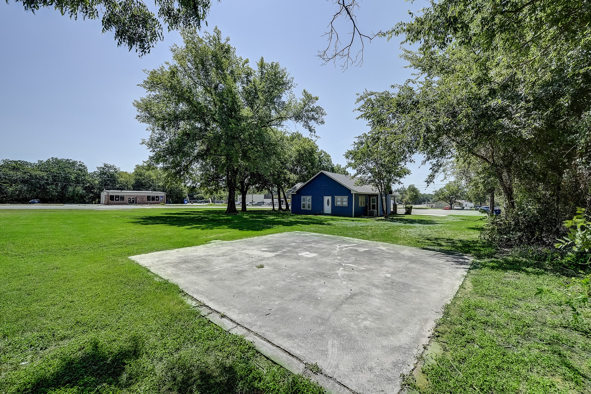 306 E Sherman Street