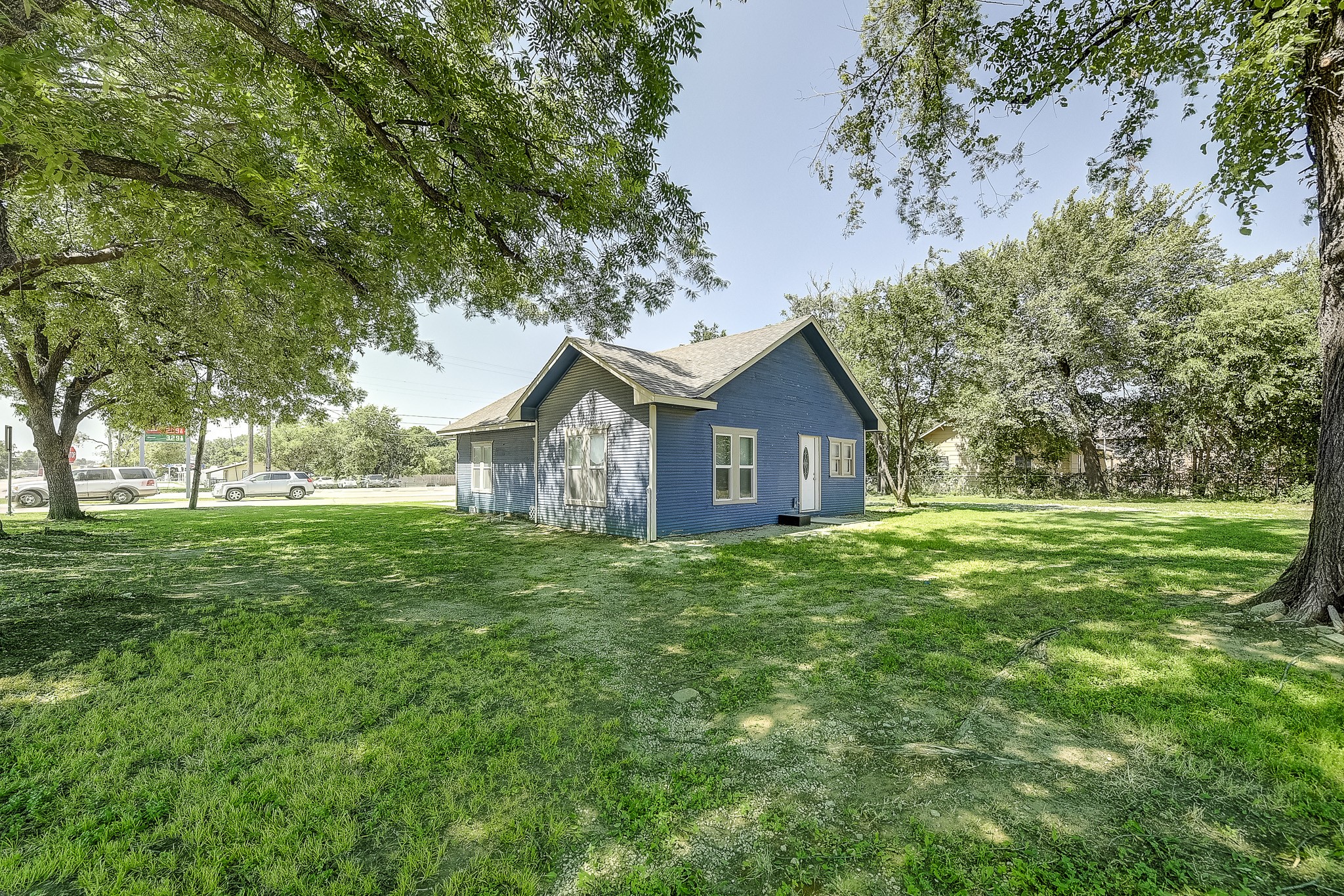 306 E Sherman Street