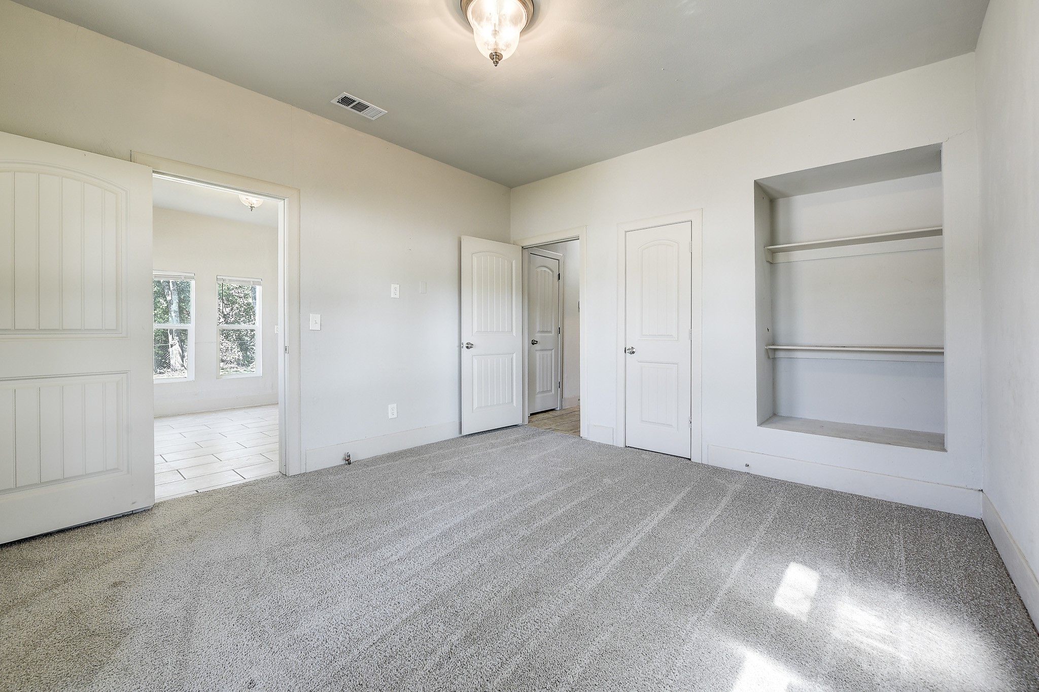 306 E Sherman Street