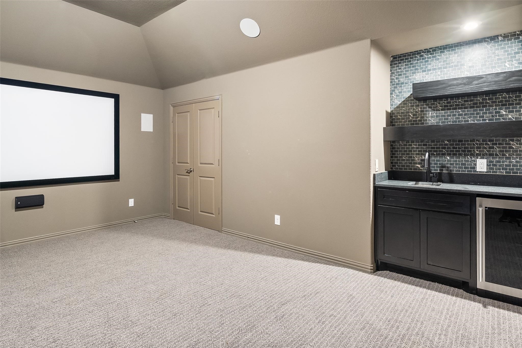 1519 Nighthawk Lane