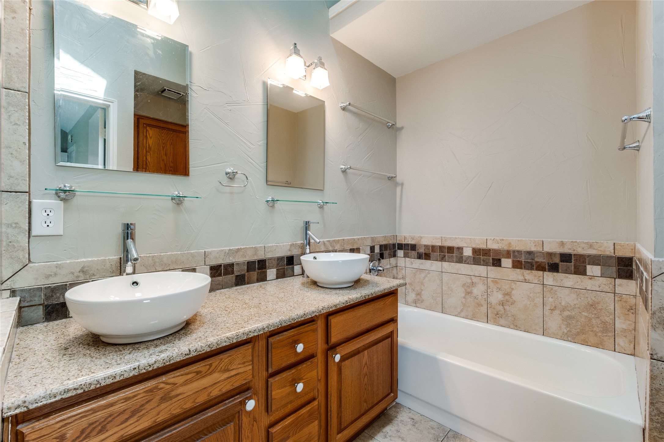 207 Cimarron Trail 4