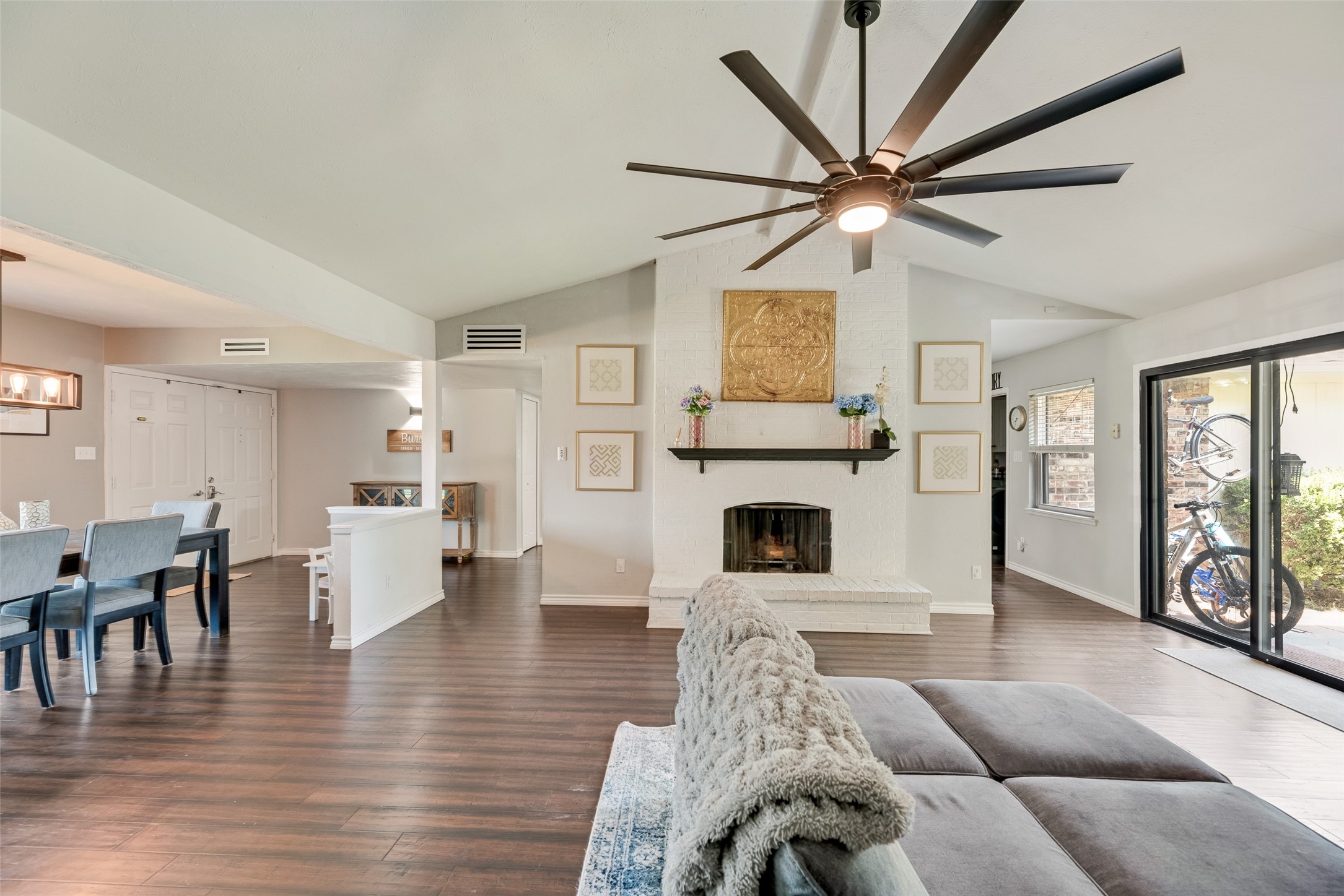 7920 Hook Drive