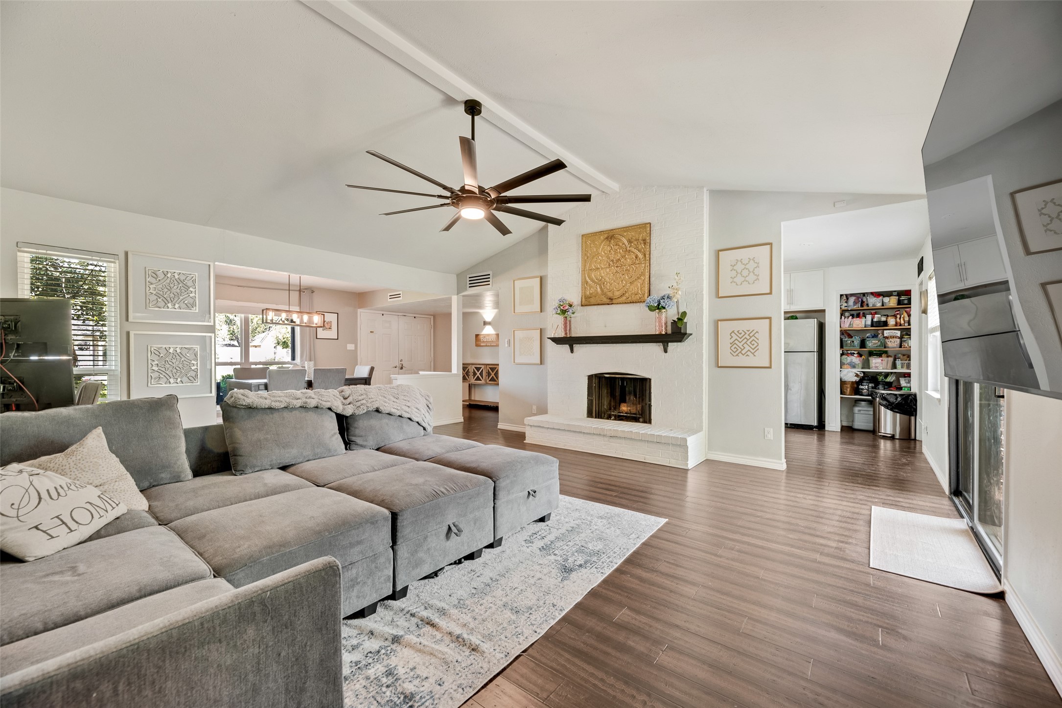 7920 Hook Drive