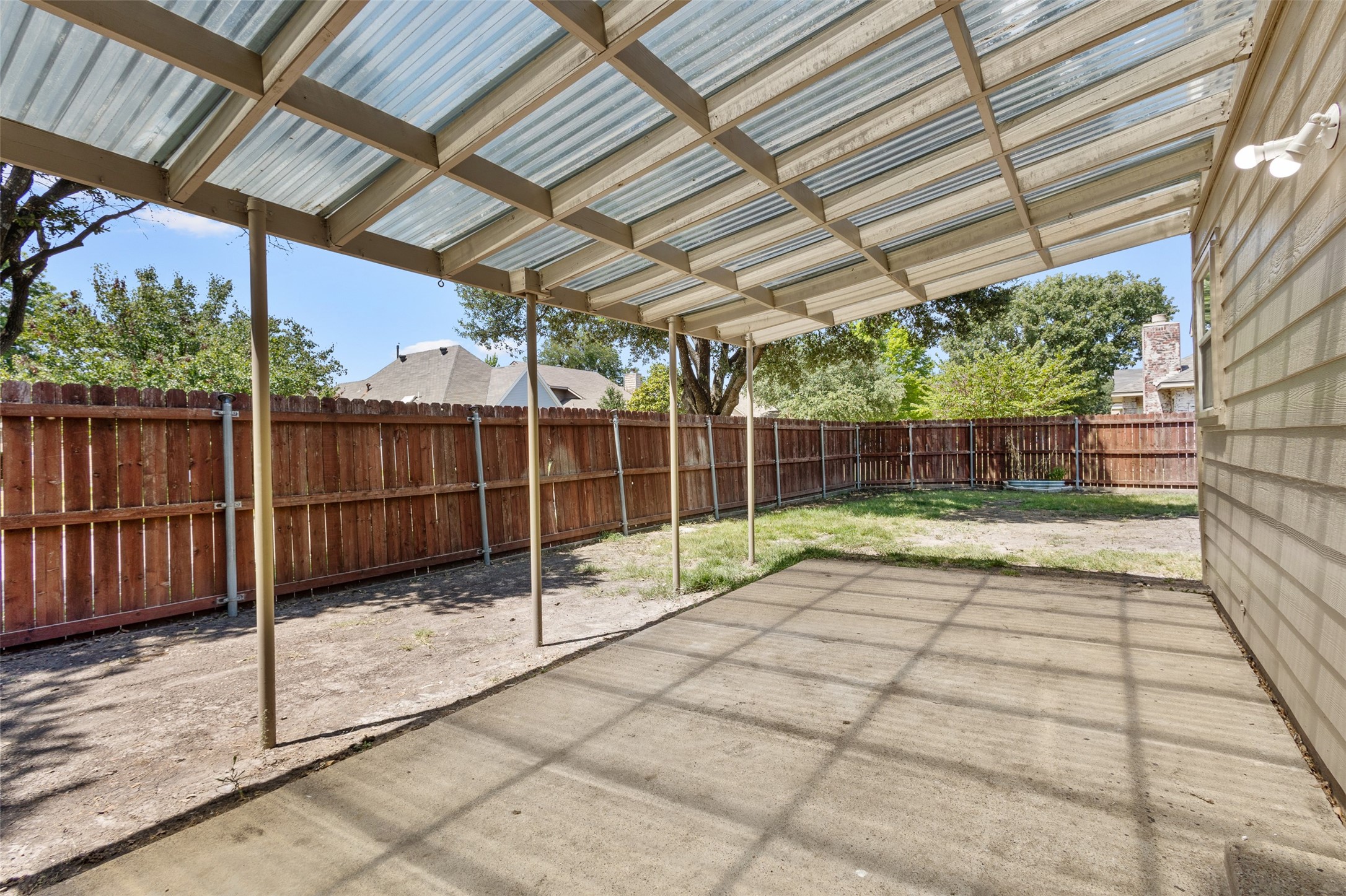3207 Sara Drive