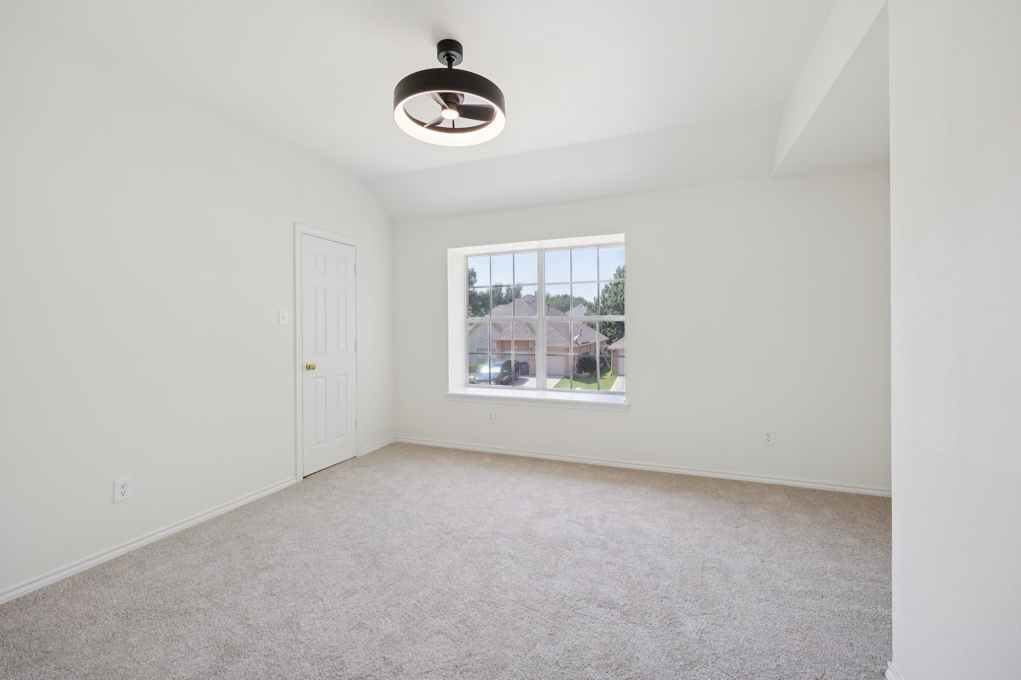 2409 Summerside Lane