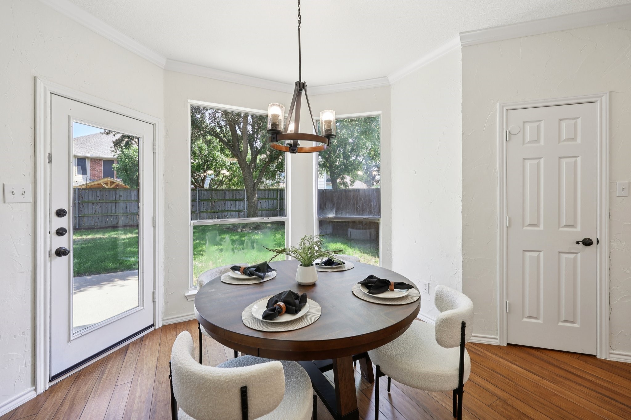 2409 Summerside Lane