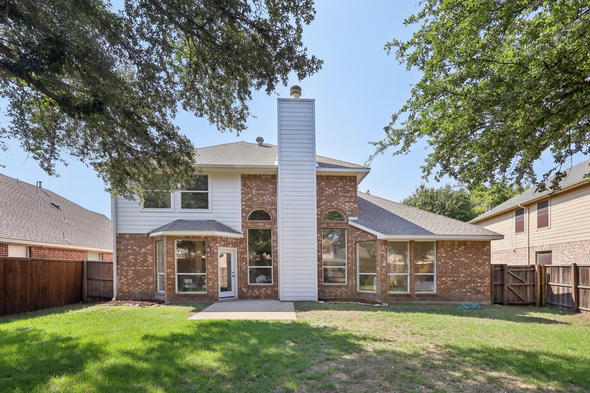 2409 Summerside Lane