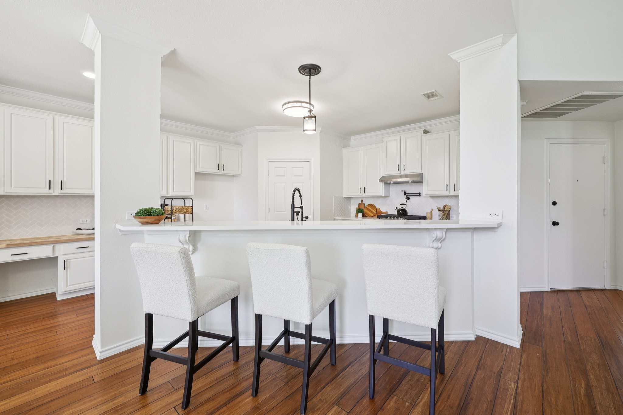 2409 Summerside Lane