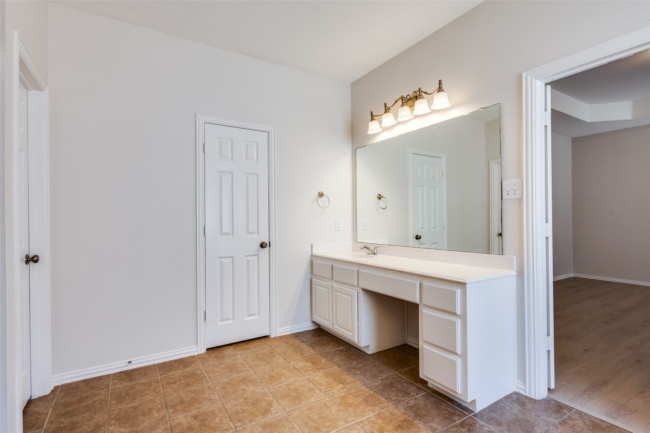 4613 Whitehall Court