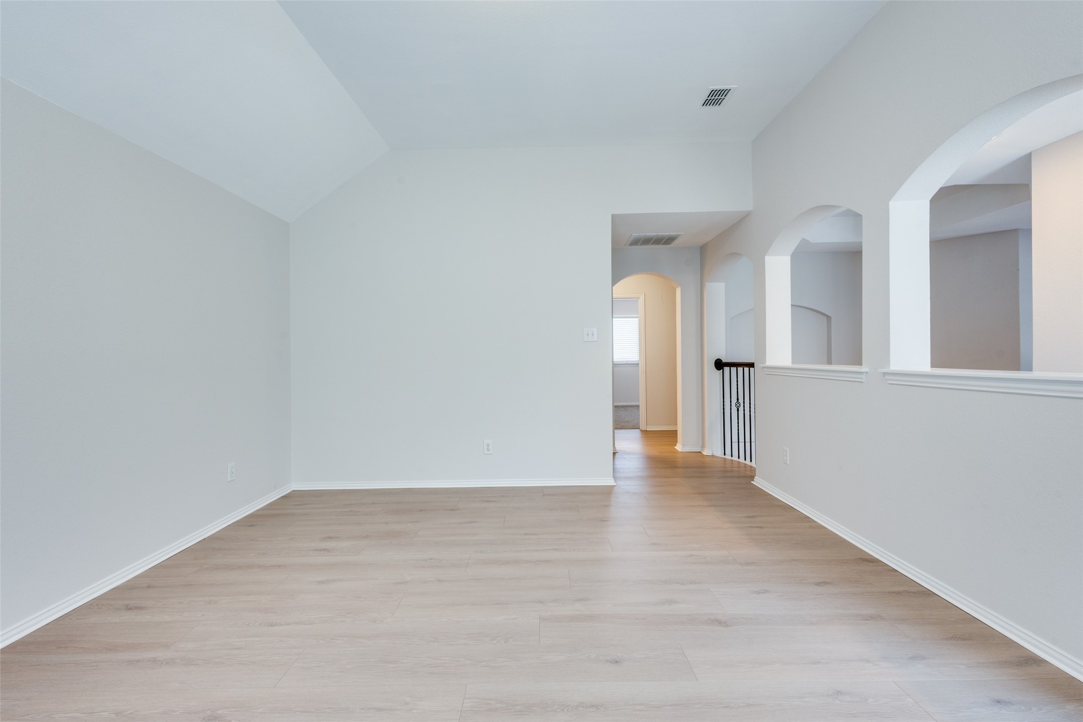 4613 Whitehall Court