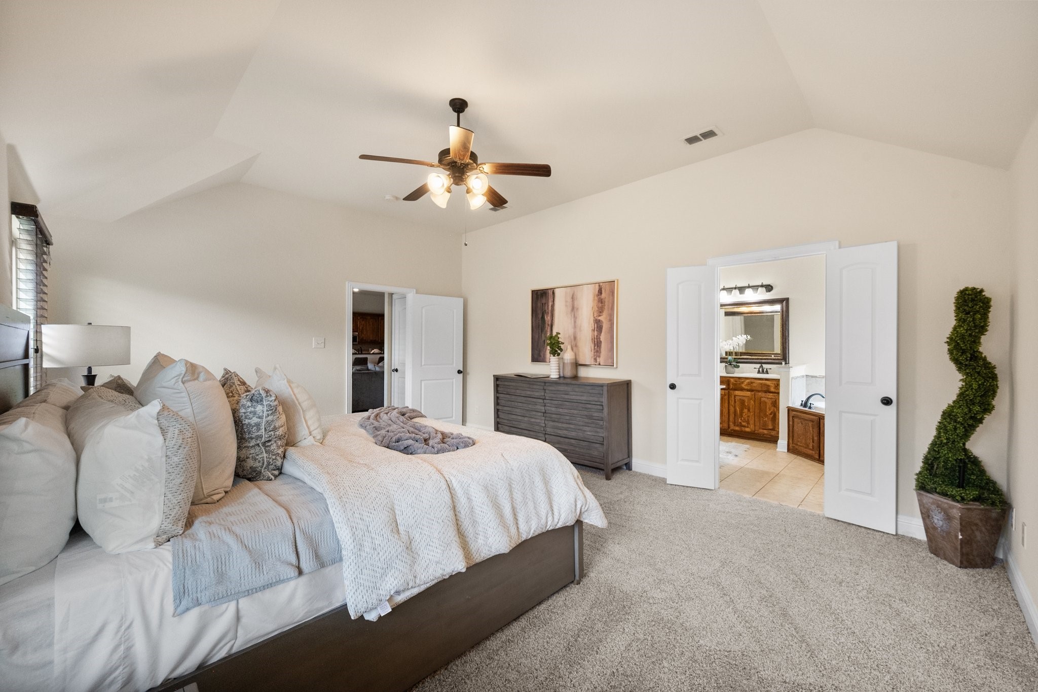 701 Edgewood Drive