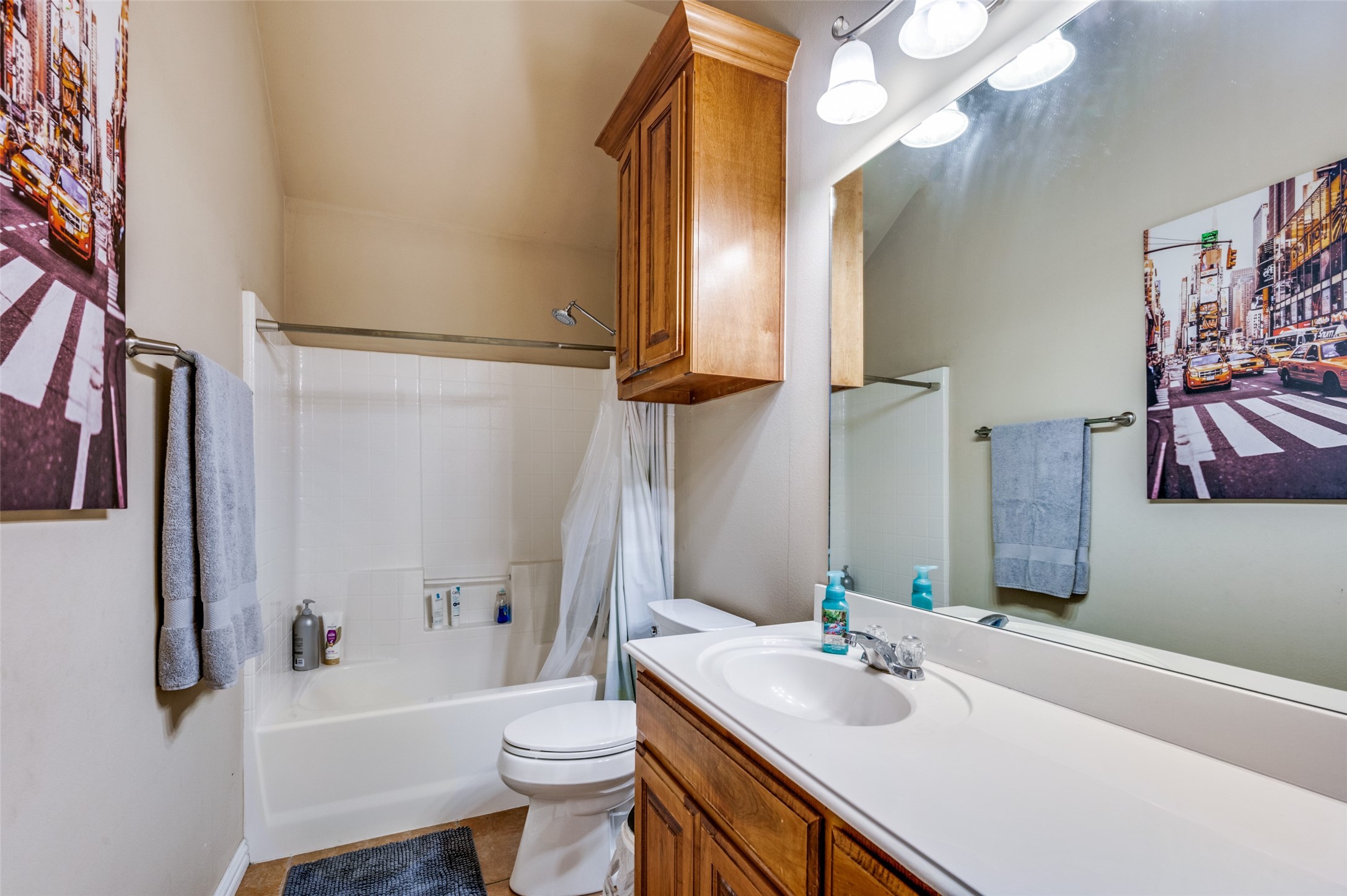 8224 Fall Crest Drive