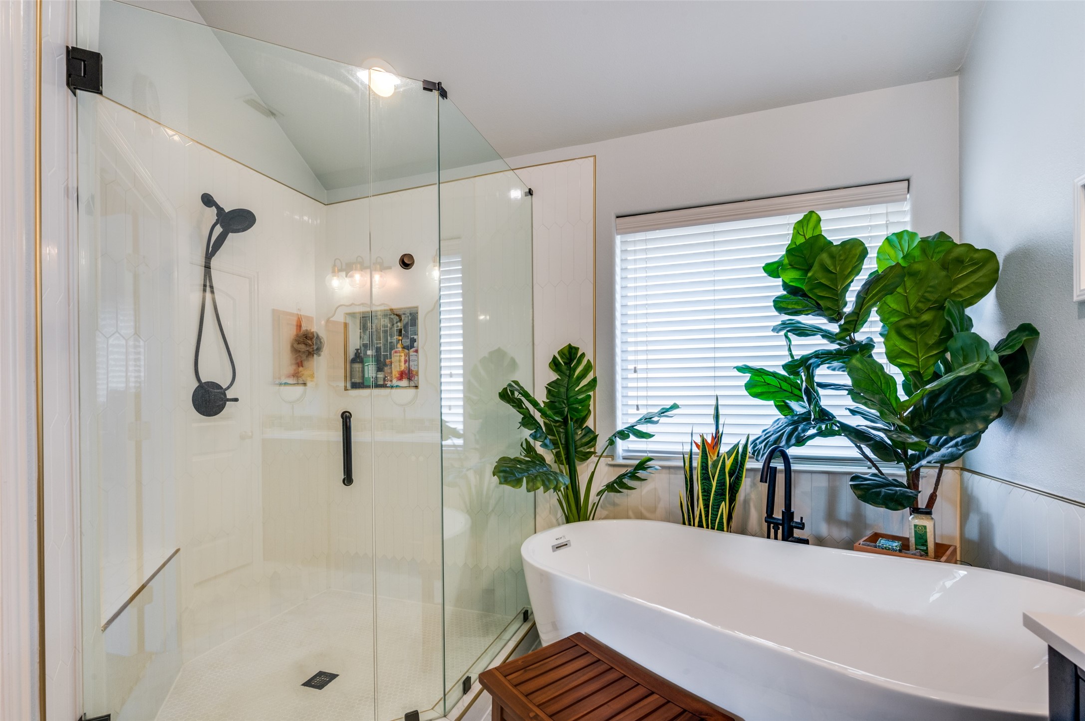 8224 Fall Crest Drive