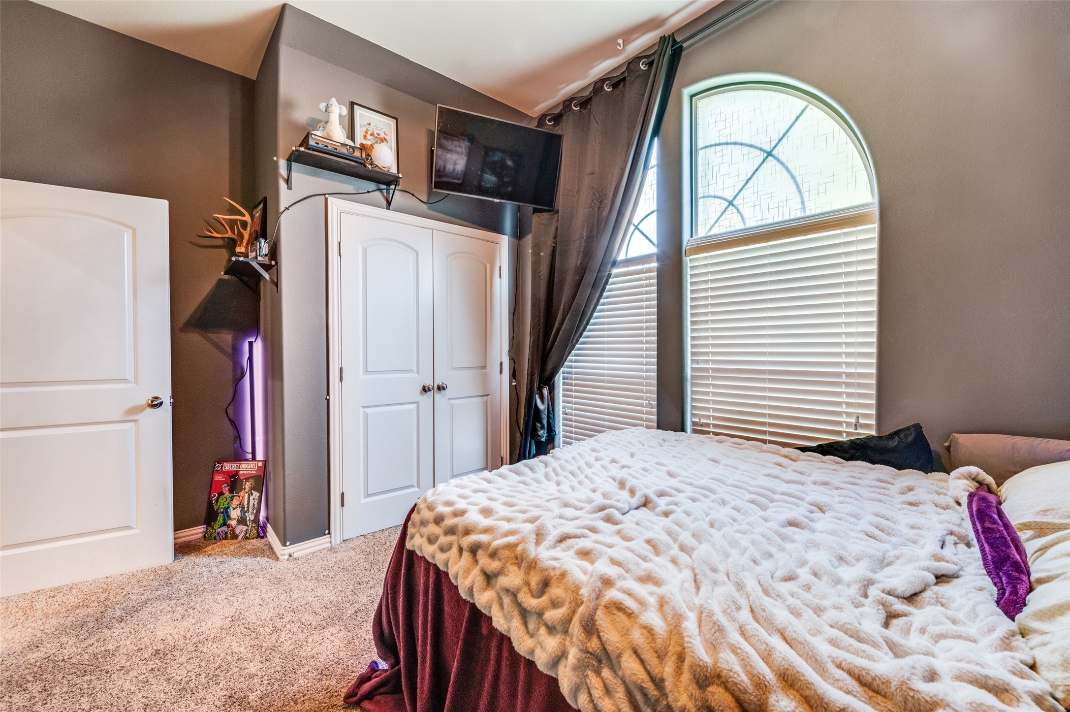 8224 Fall Crest Drive