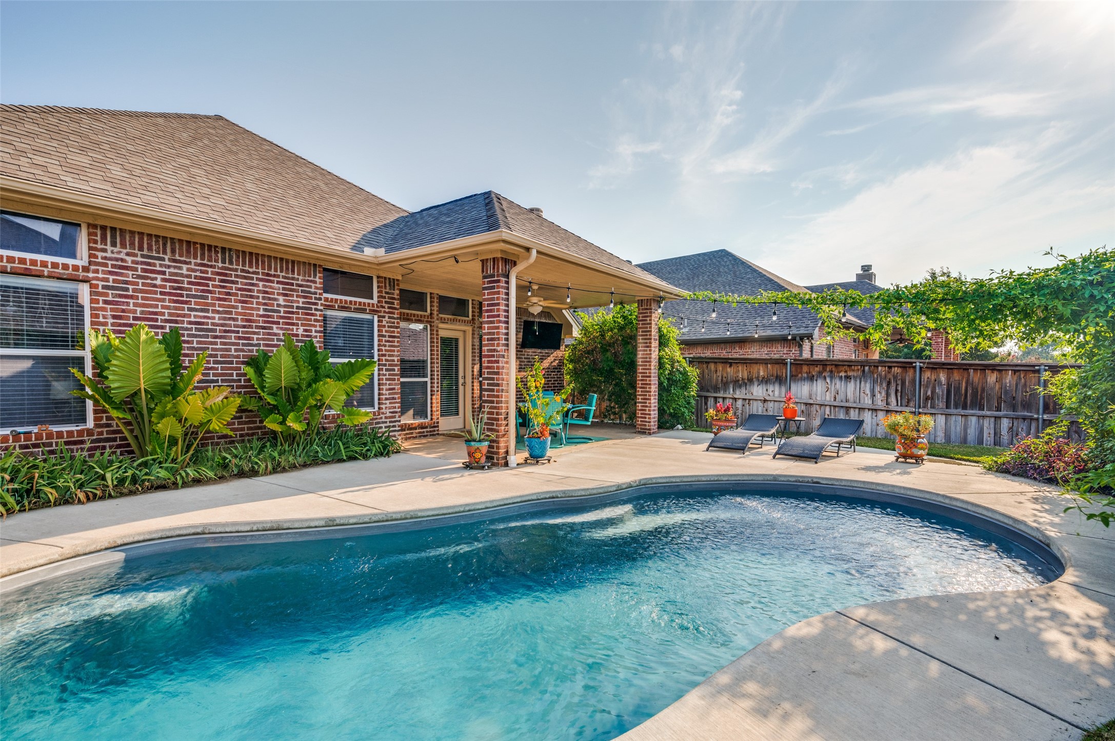 8224 Fall Crest Drive