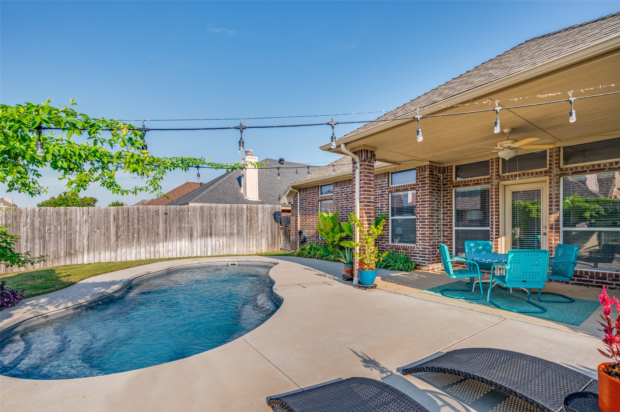 8224 Fall Crest Drive