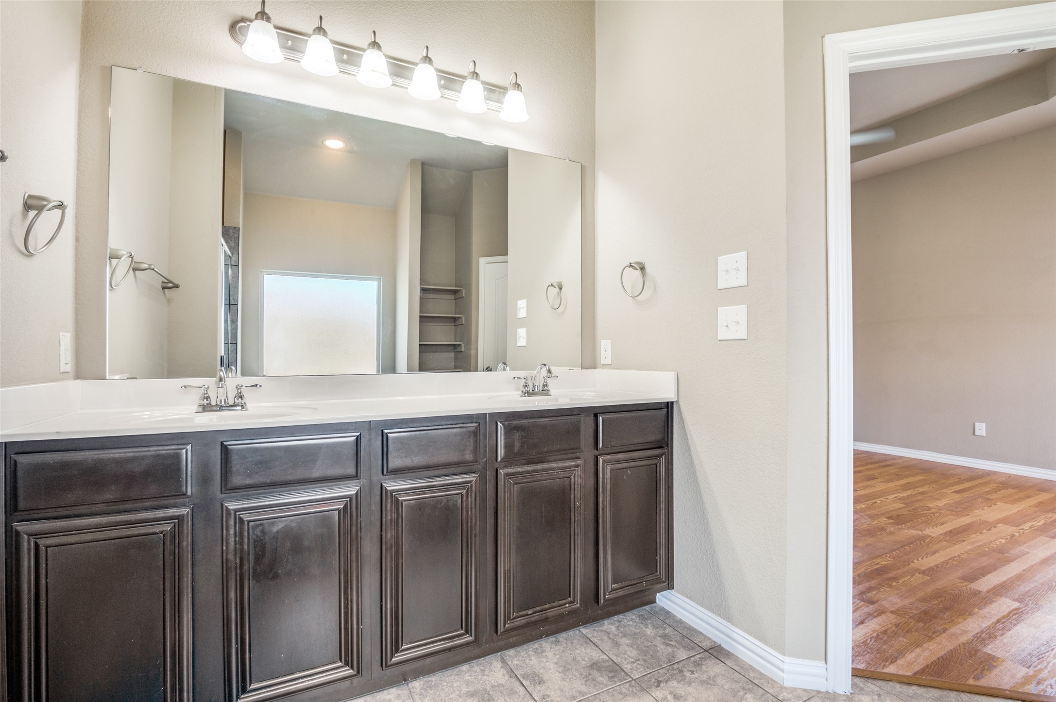 1513 Summerwood Lane