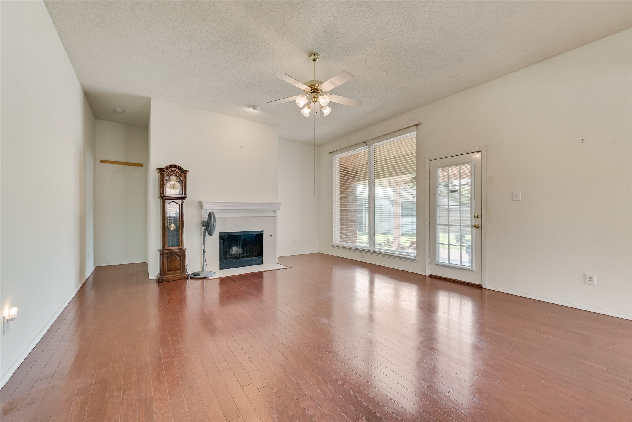 7414 Bayhill Drive