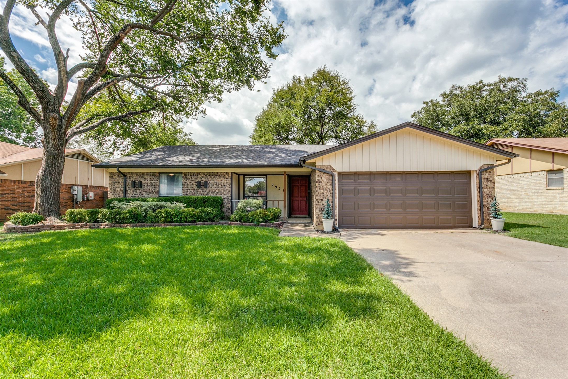2921 Murphy Drive