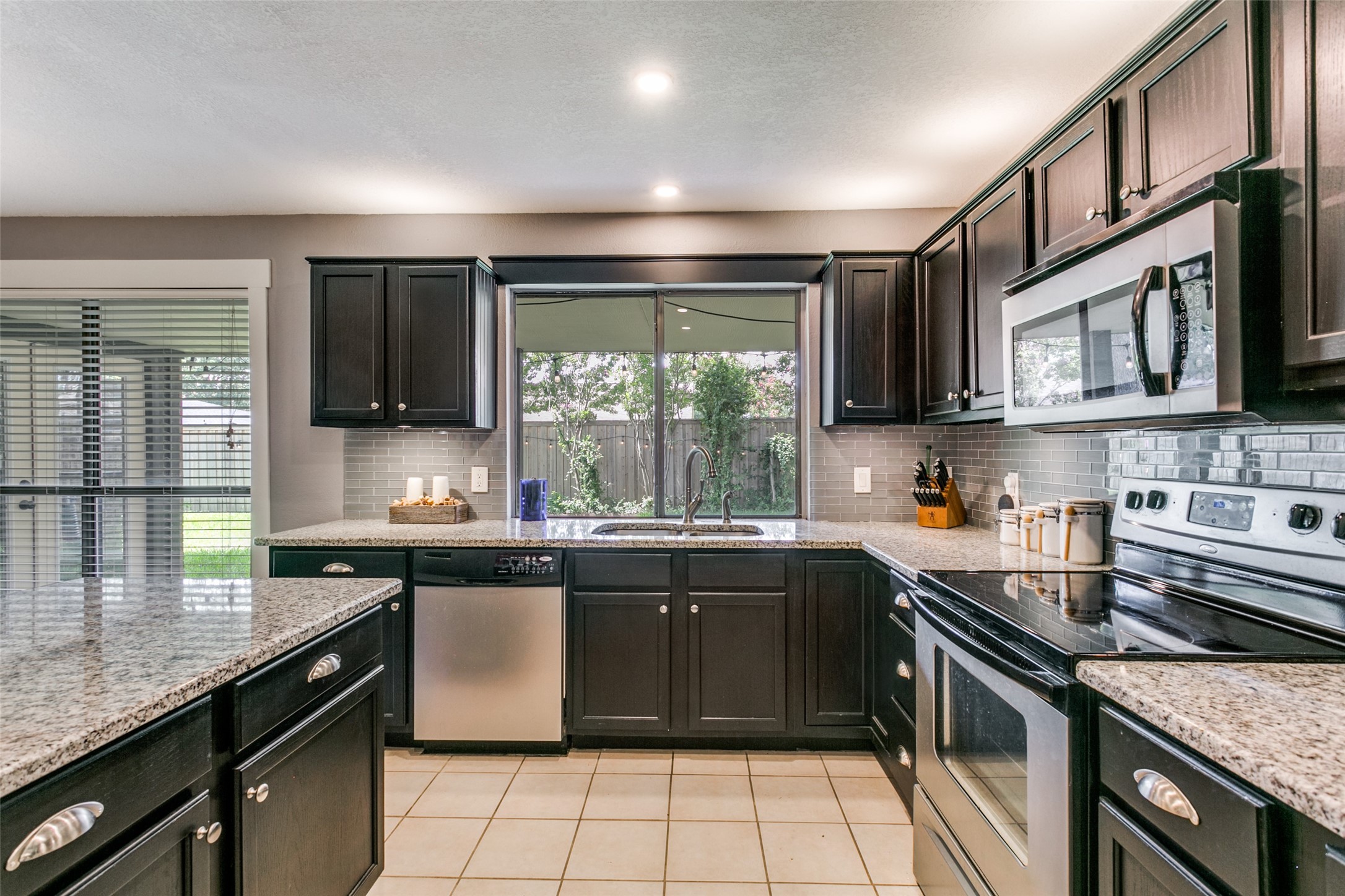 2921 Murphy Drive