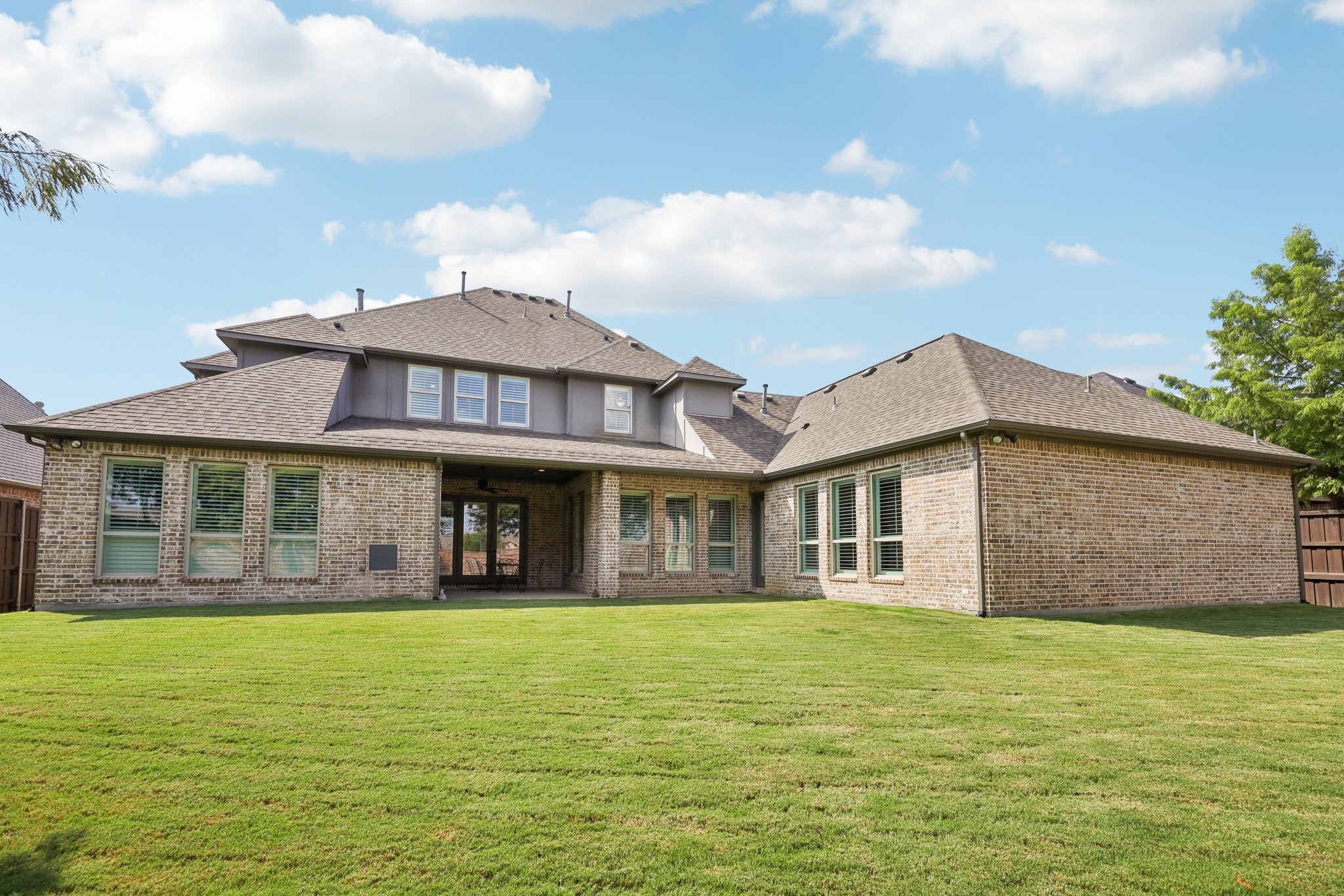 9976 Tate Lane