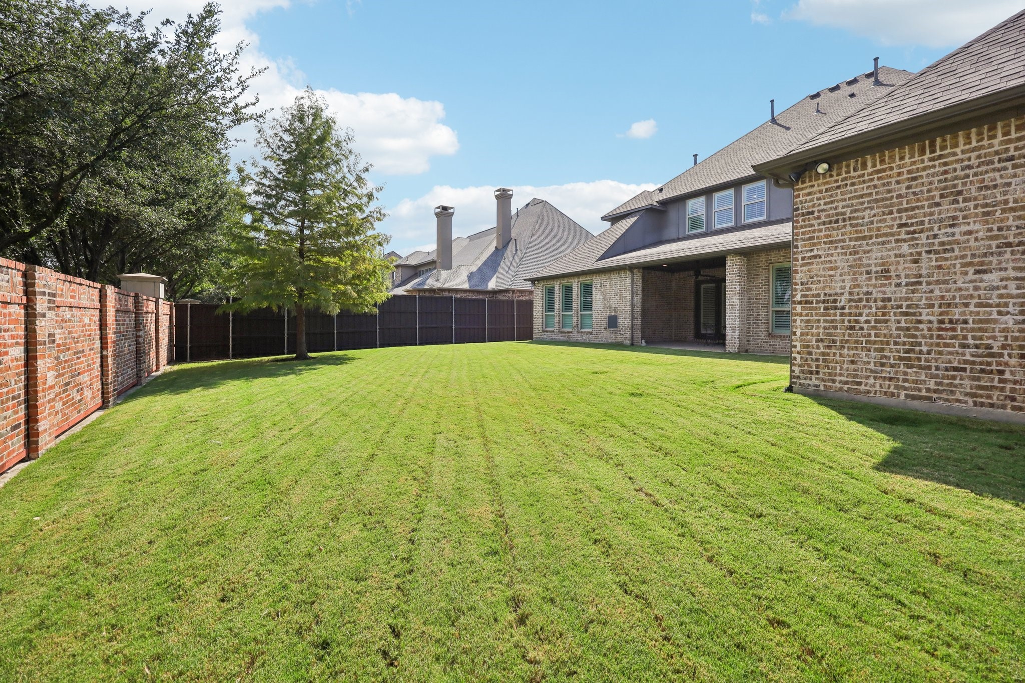 9976 Tate Lane