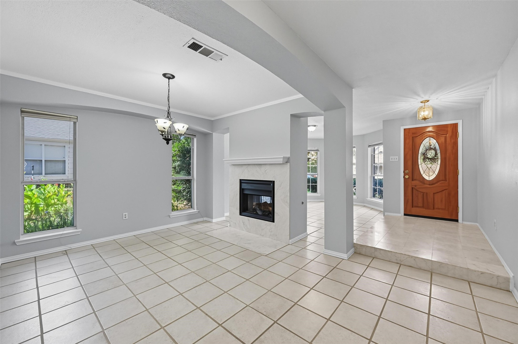 3307 Meadowview Drive