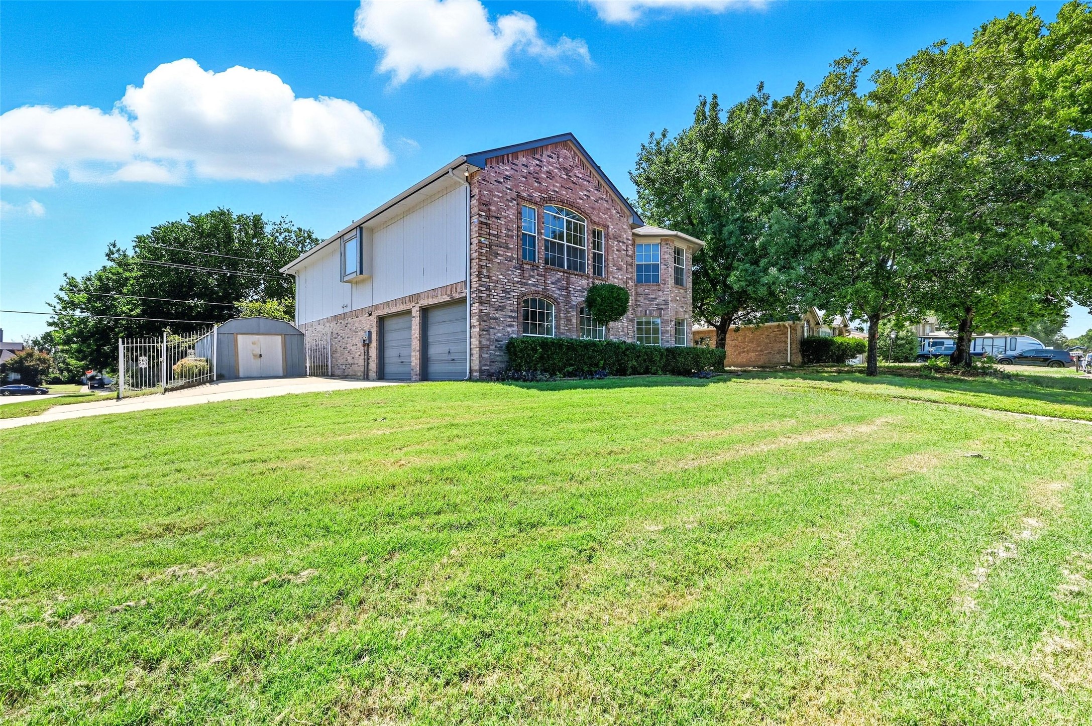 3307 Meadowview Drive