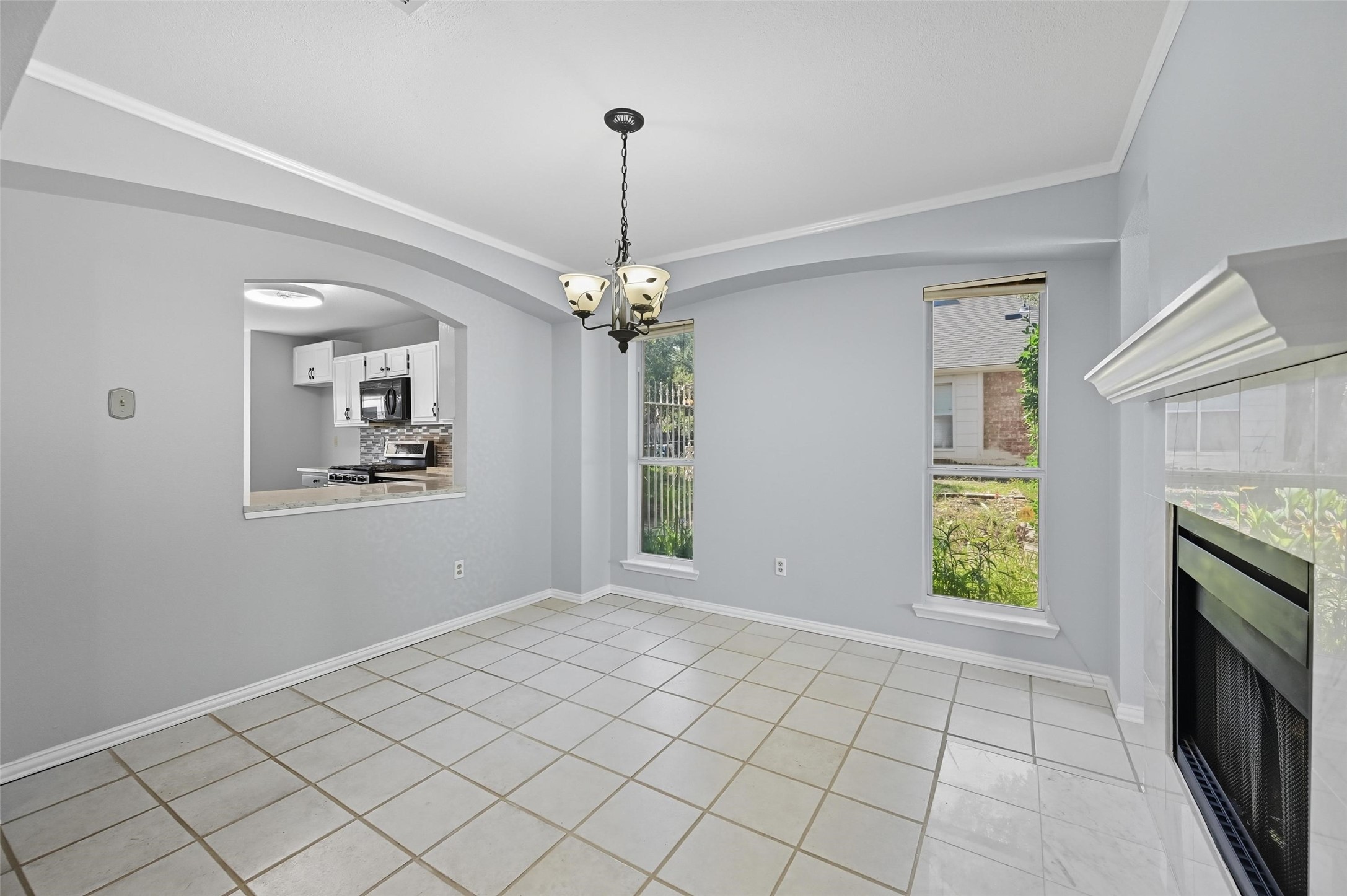 3307 Meadowview Drive