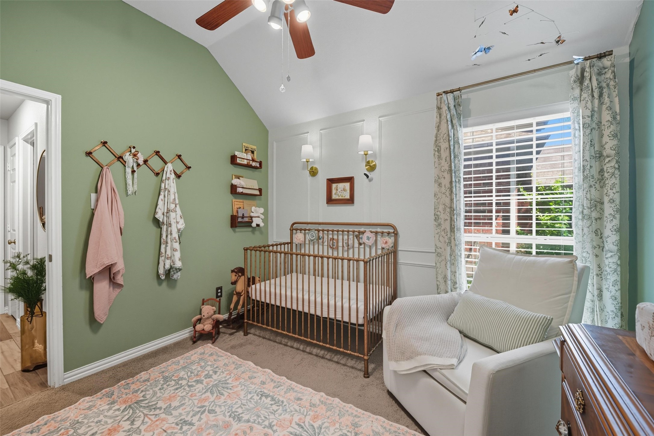 8216 Mount Shasta Circle