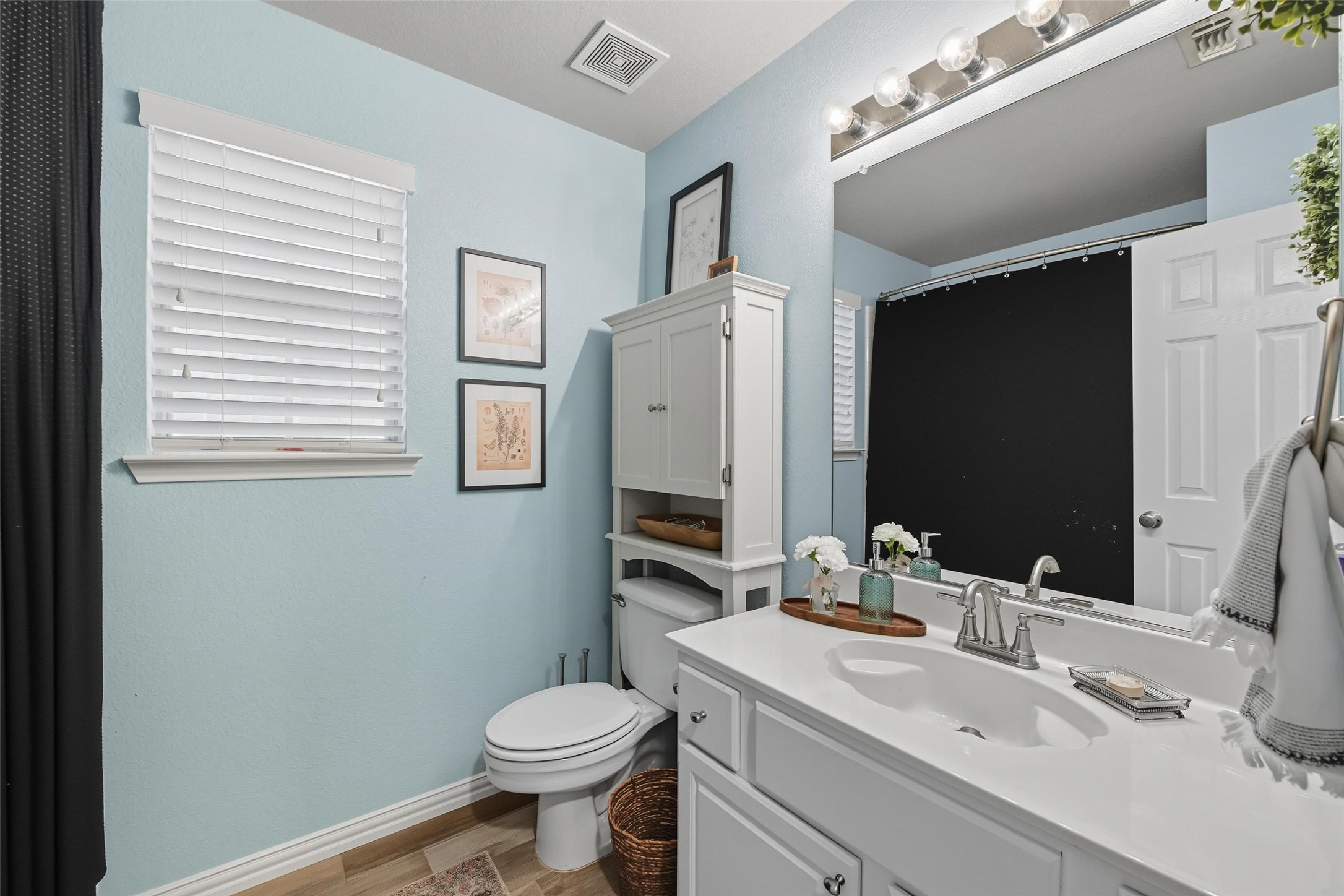 8216 Mount Shasta Circle