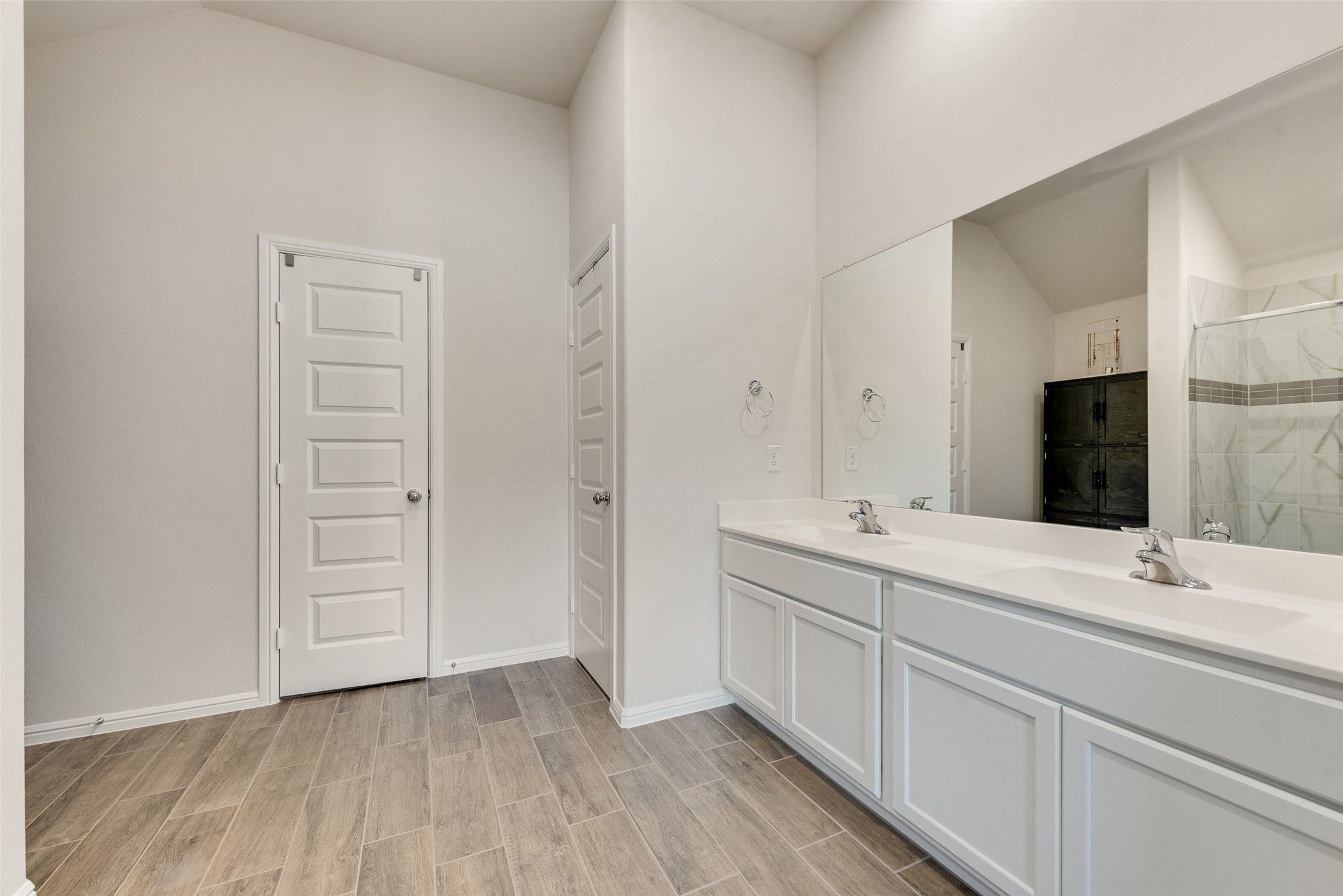 3316 Goshawk Drive