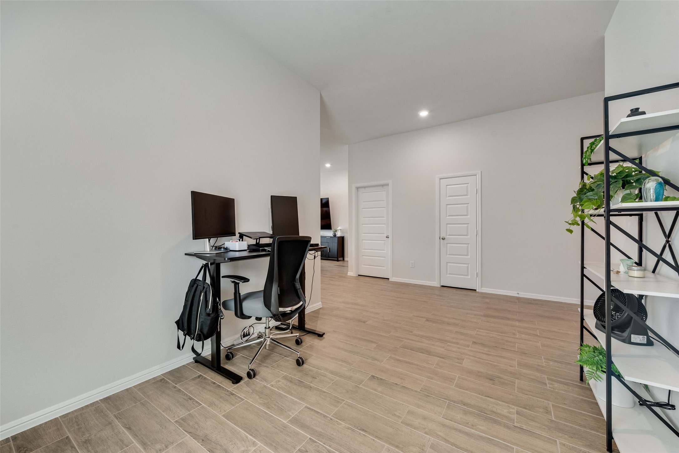 3316 Goshawk Drive