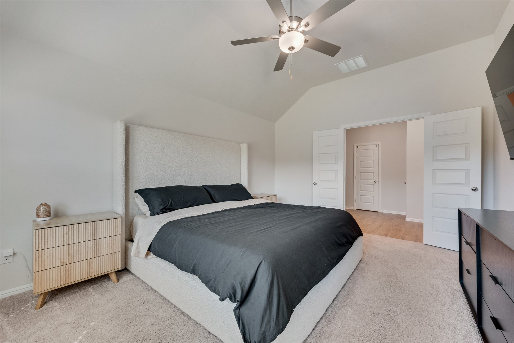 3316 Goshawk Drive