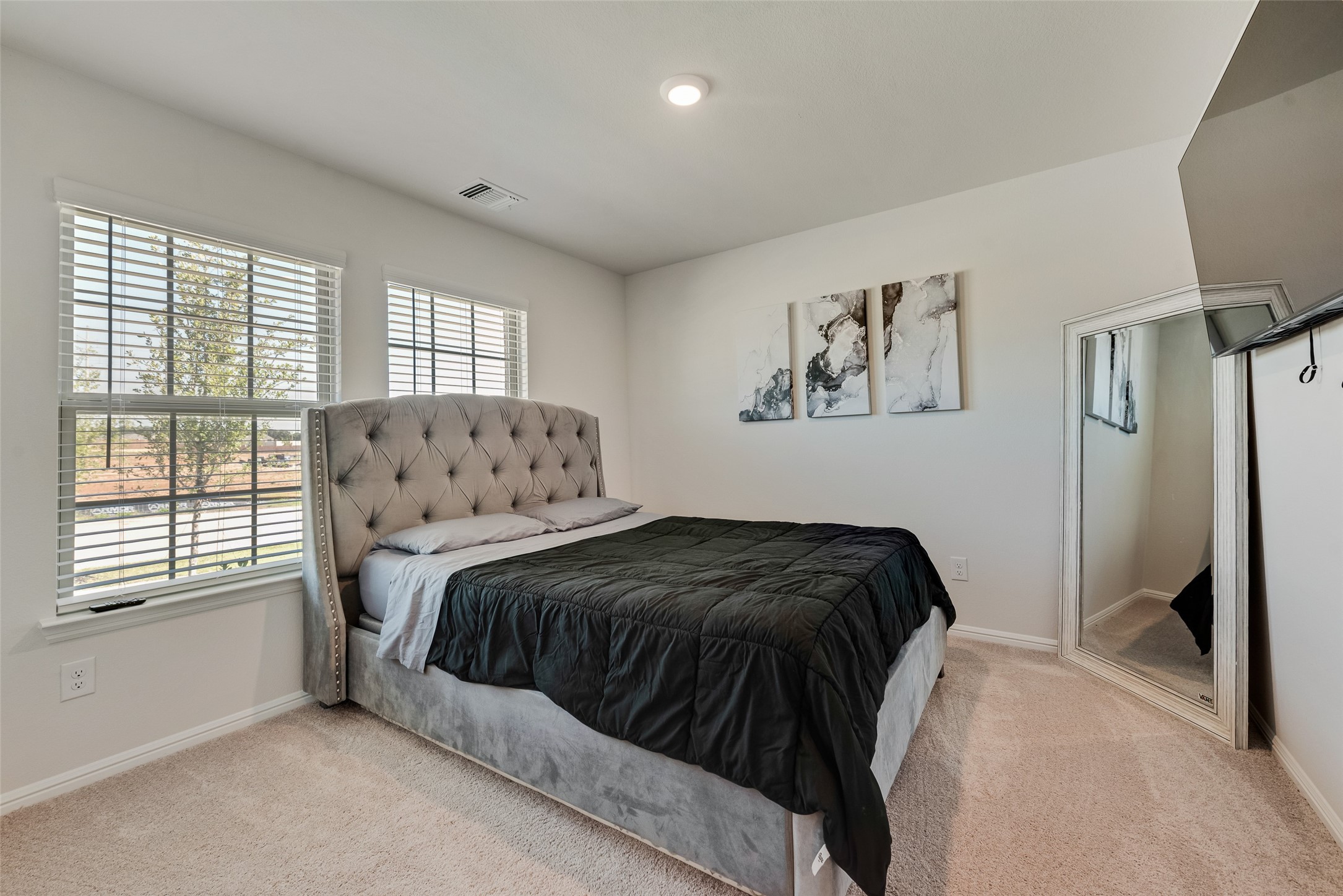 3316 Goshawk Drive