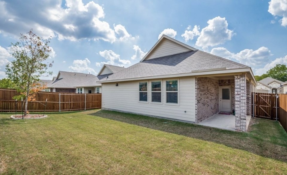 8424 Gray Squirrel Lane