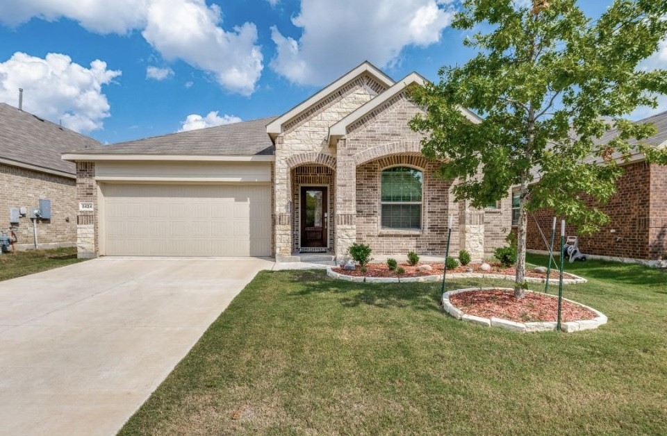 8424 Gray Squirrel Lane