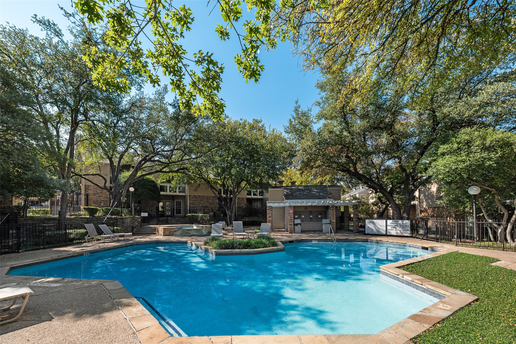 14277 Preston Road 722