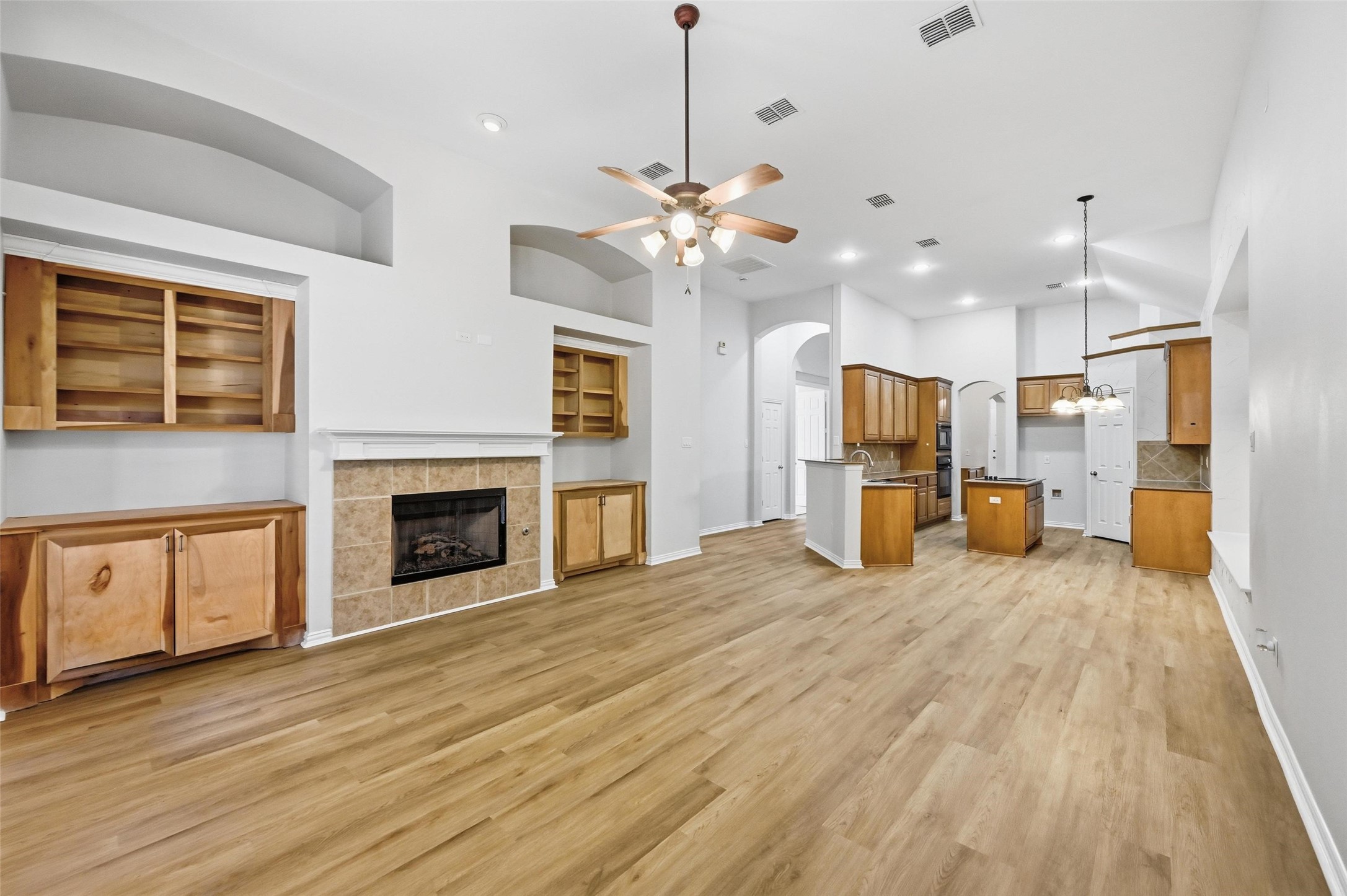 2401 Chesterwood Drive