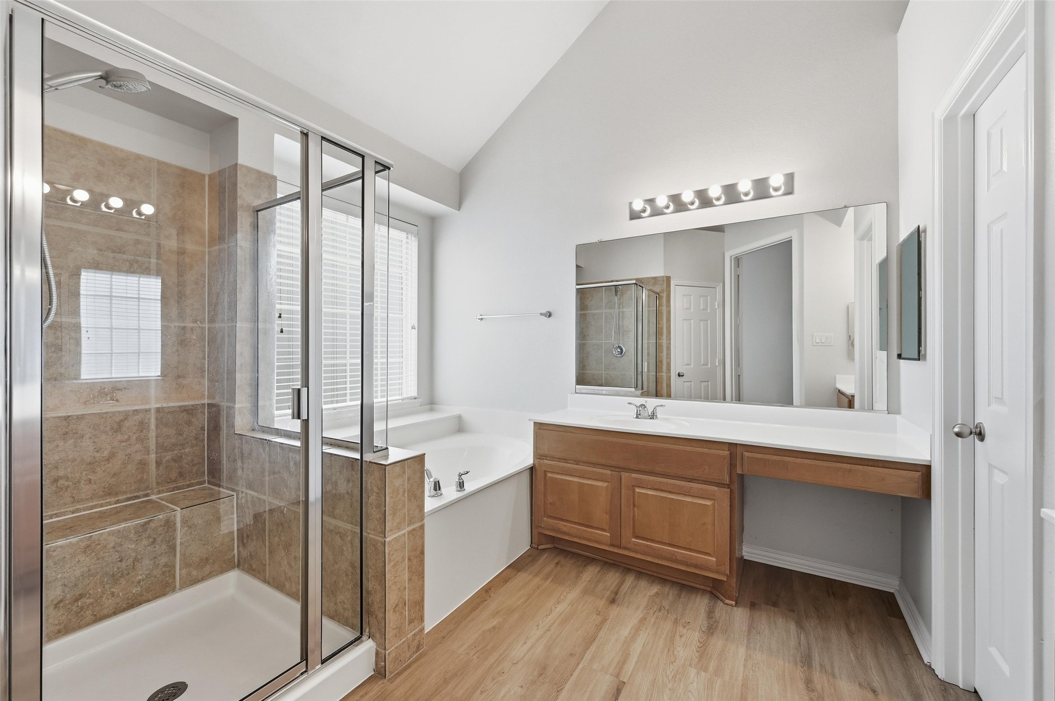 2401 Chesterwood Drive