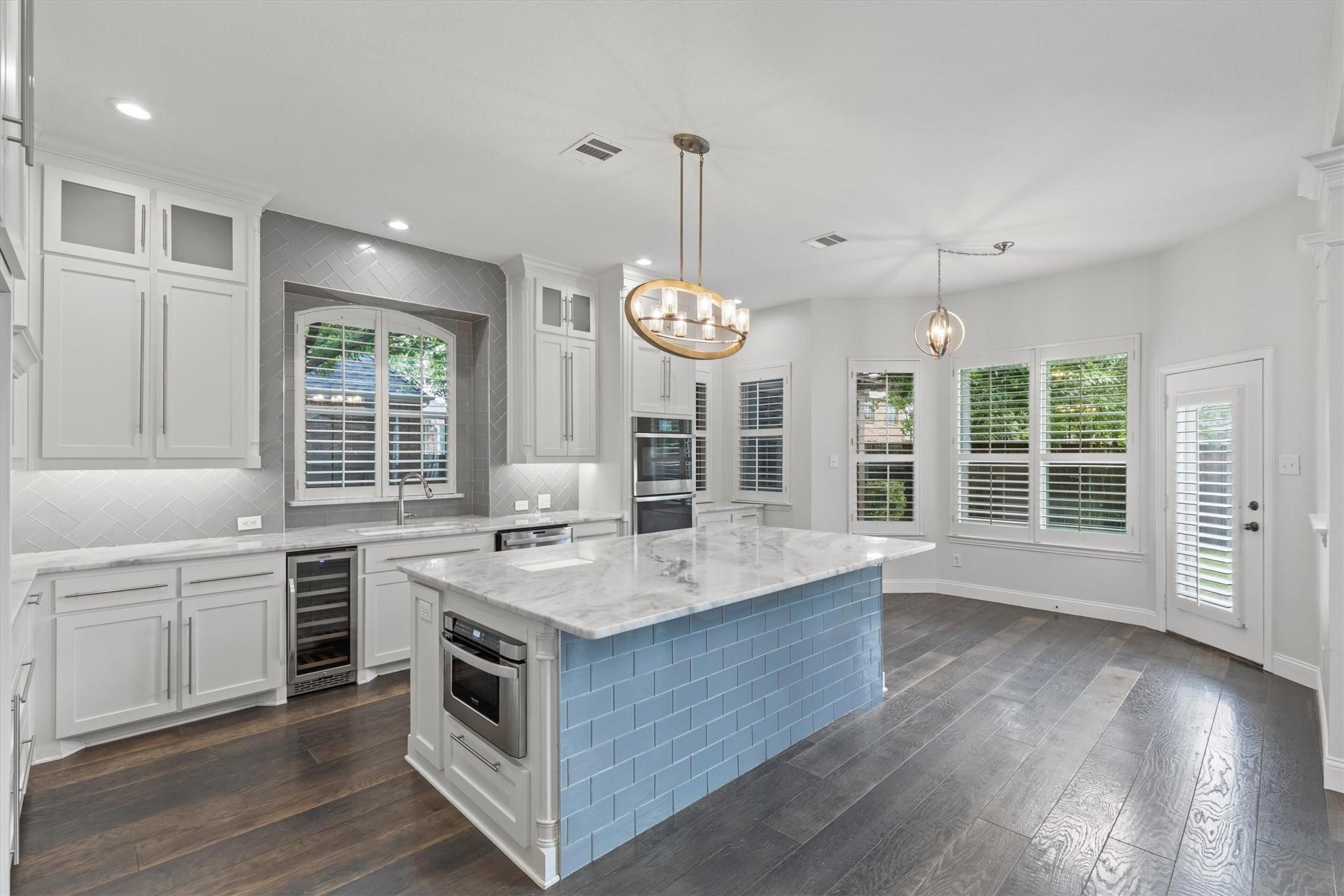 821 High Willow Drive