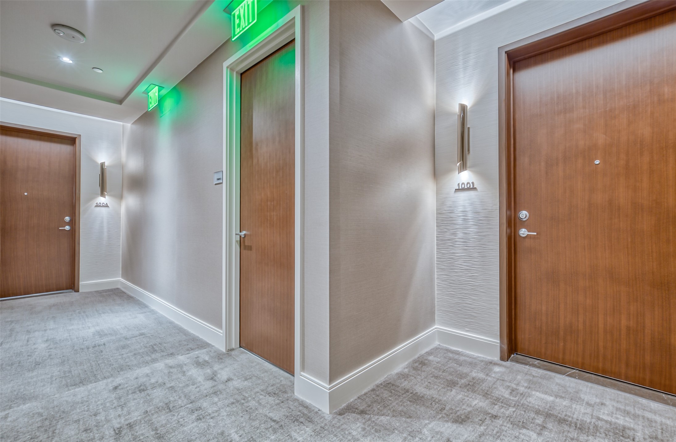 7901 Windrose Avenue 1001