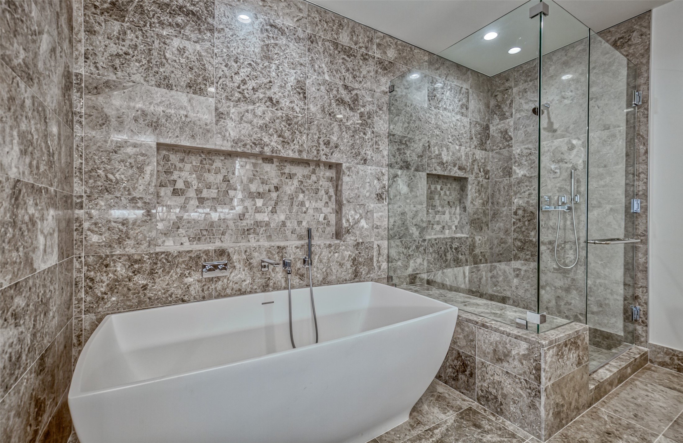 7901 Windrose Avenue 1001