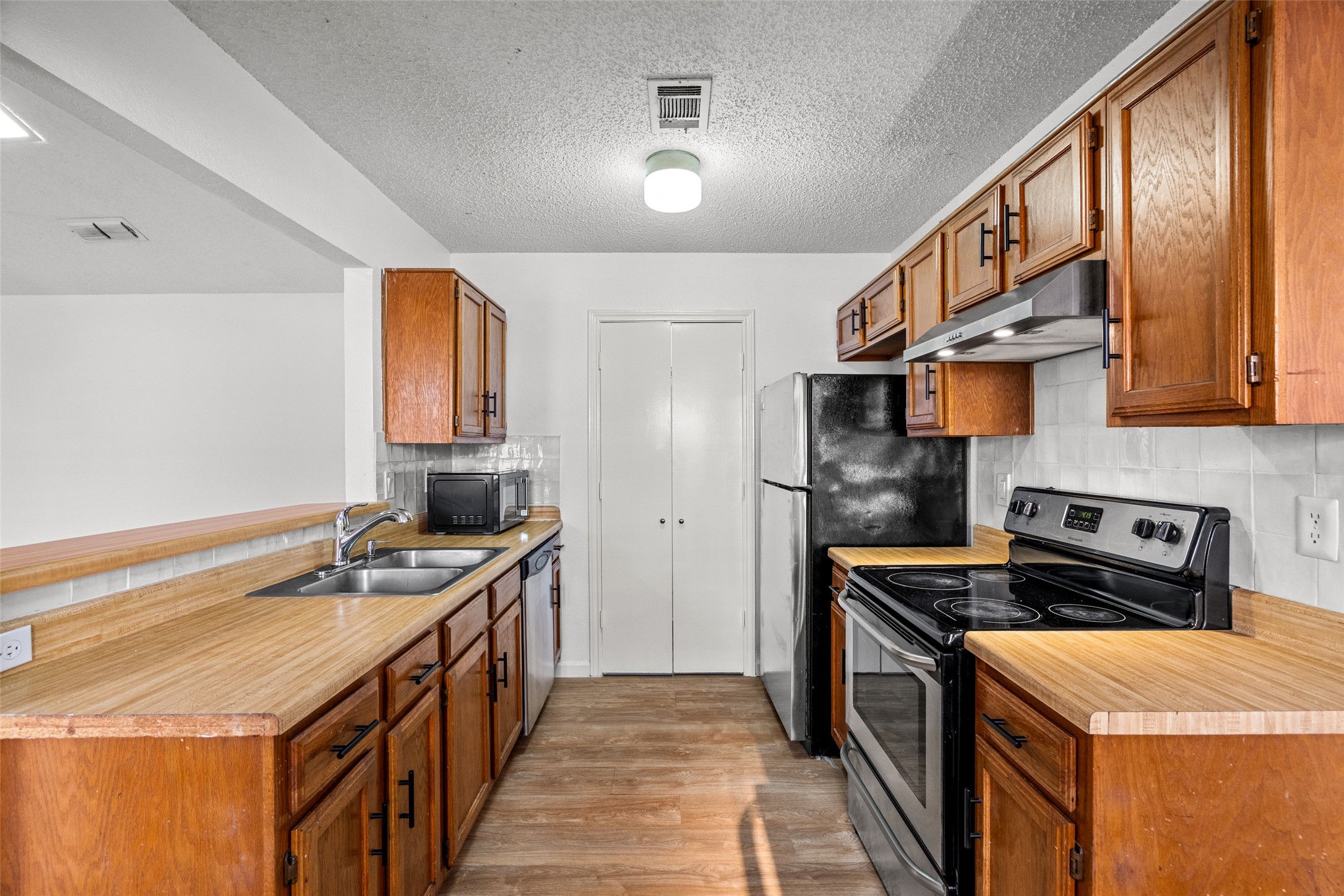 2302 Carol Good Lane