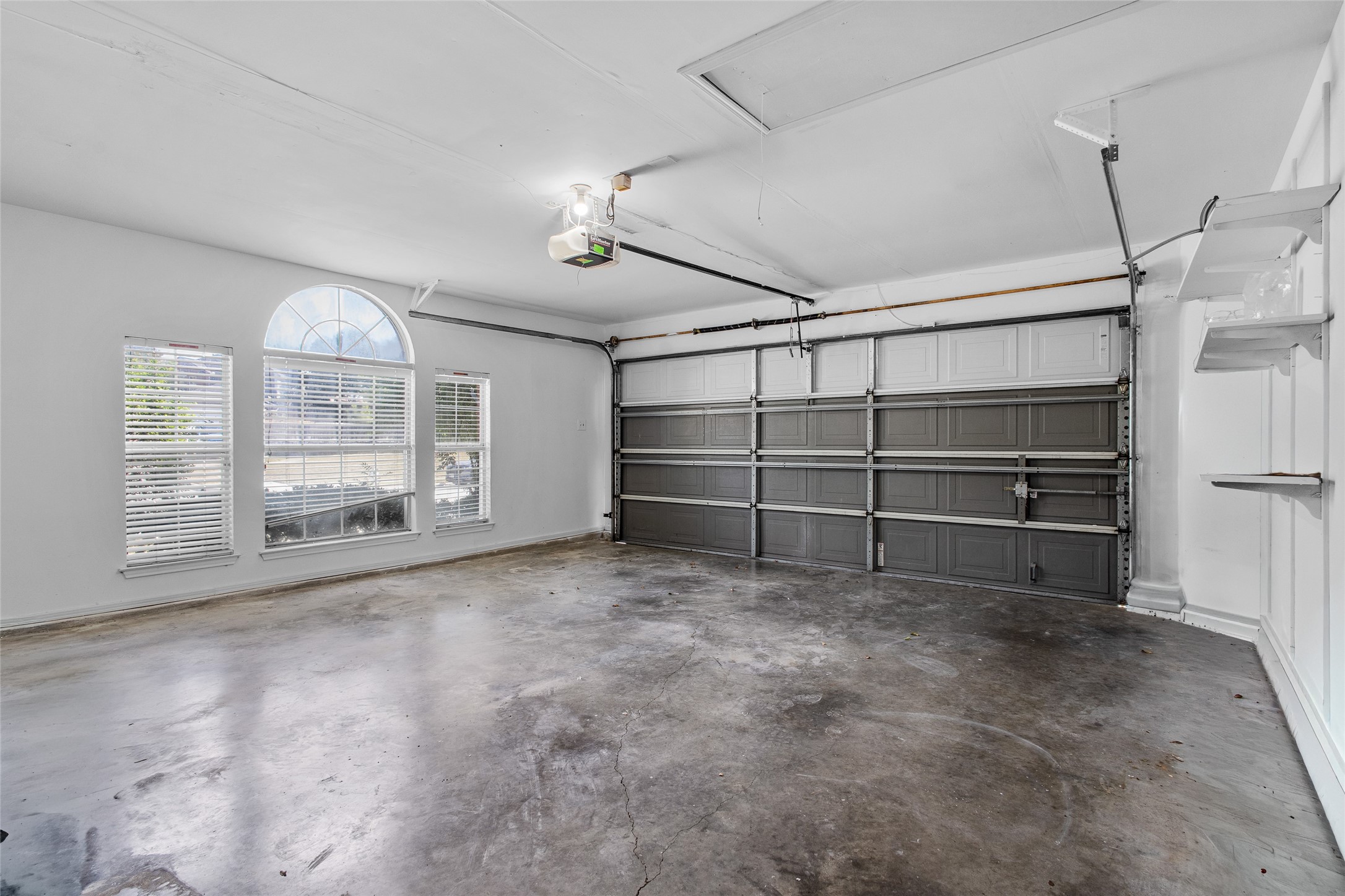 7249 Mesa Verde Trail