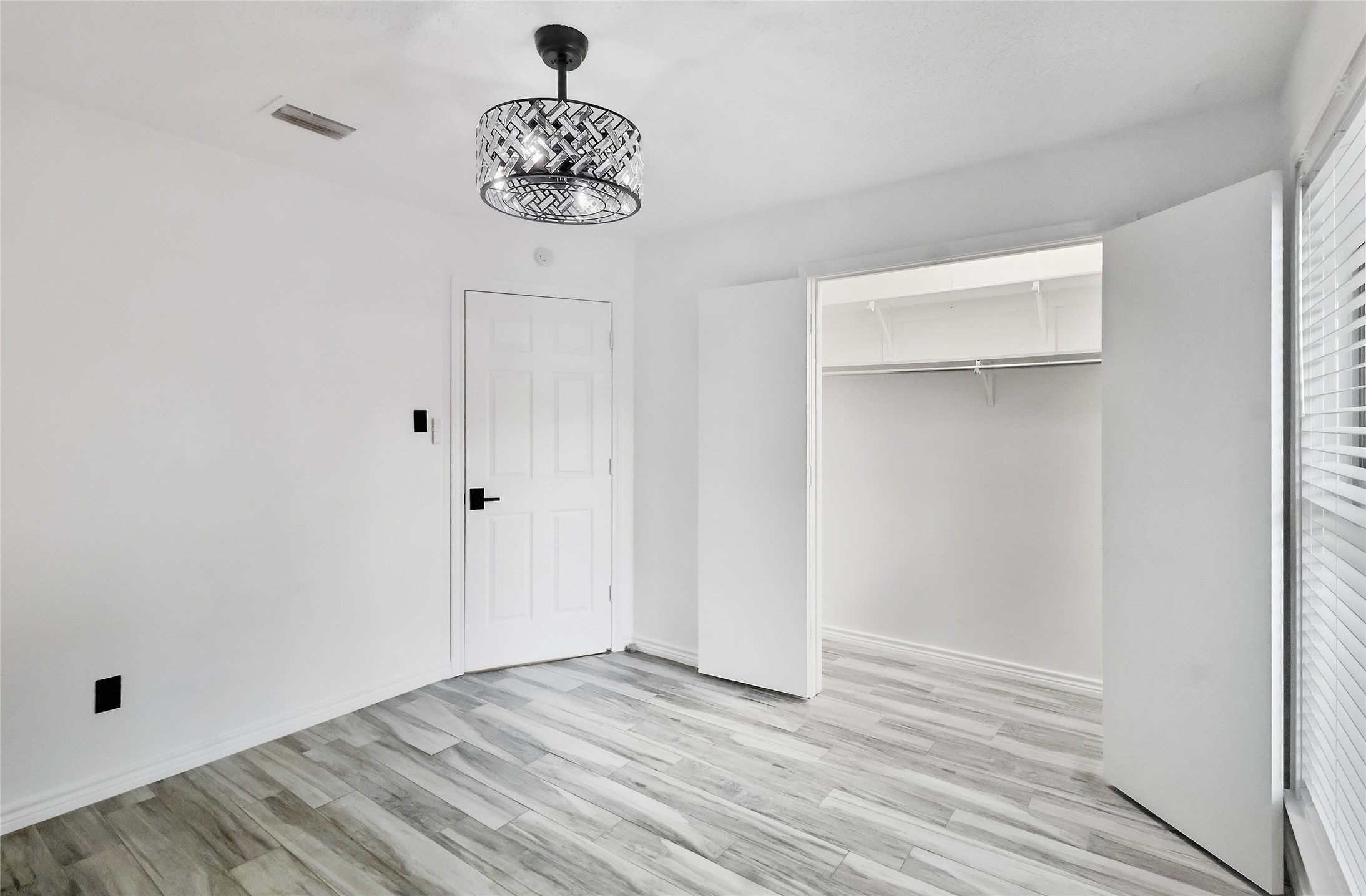 2722 Stoneridge Drive