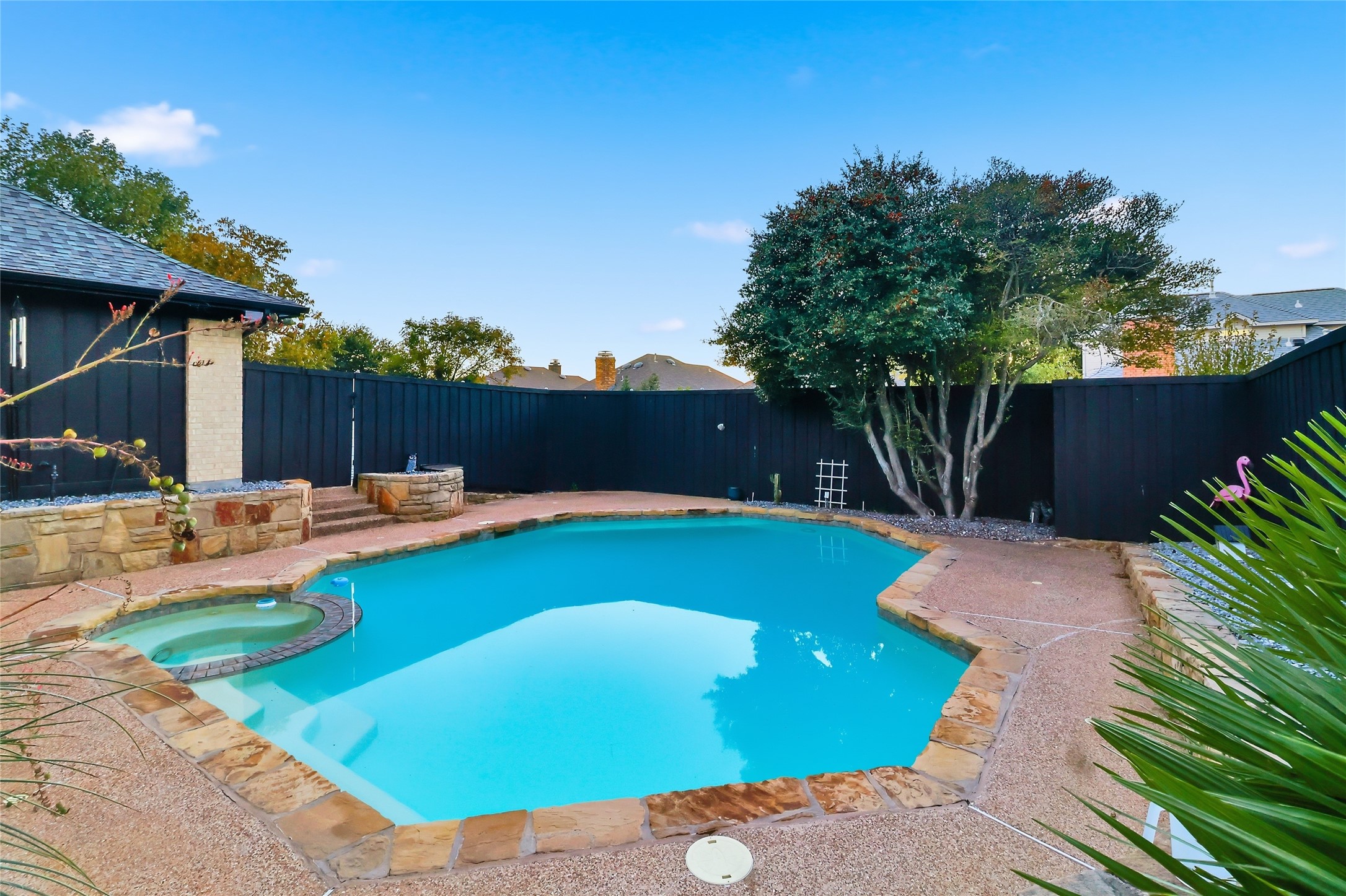 2722 Stoneridge Drive