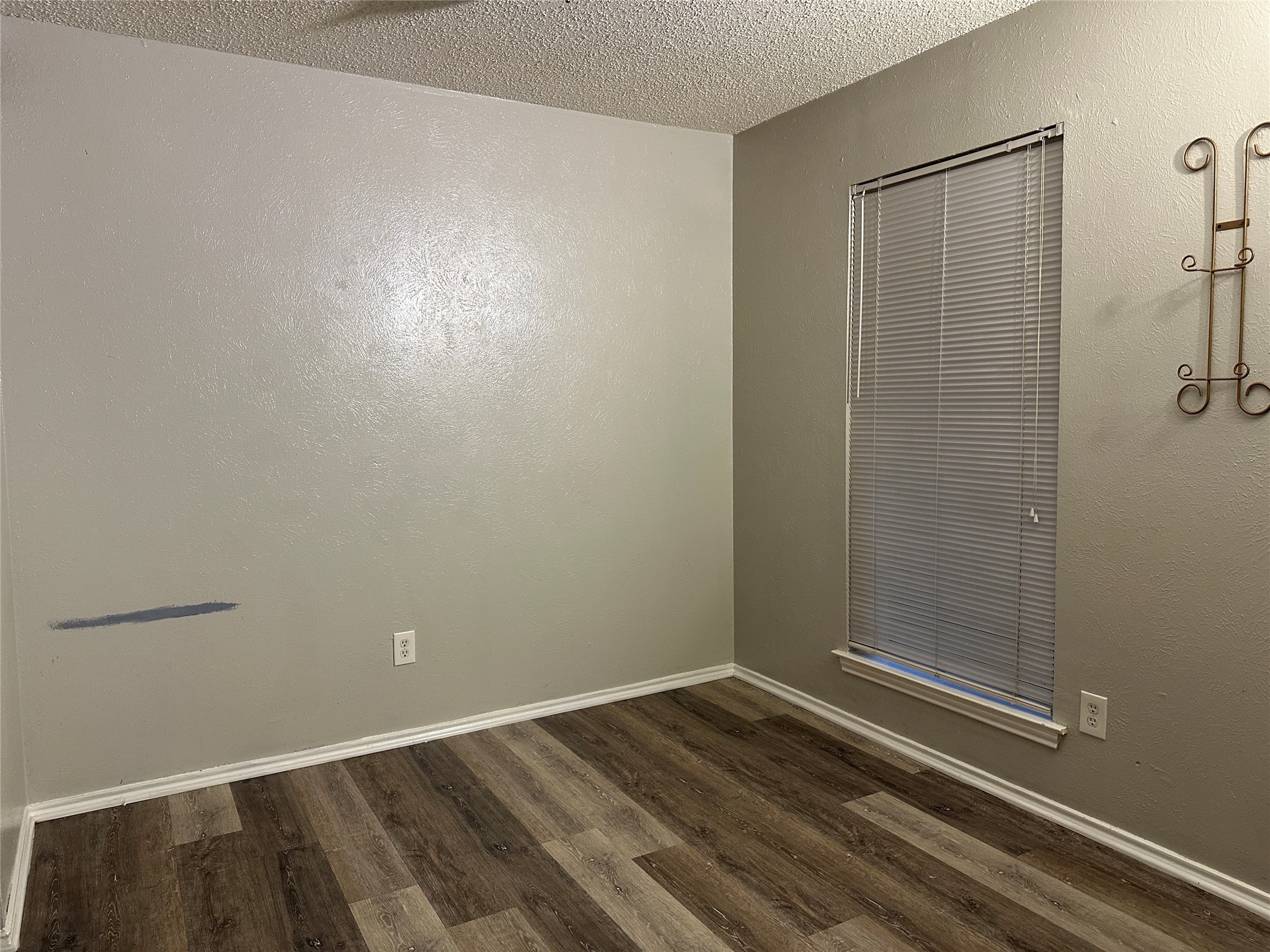 8109 Skillman Street 2007