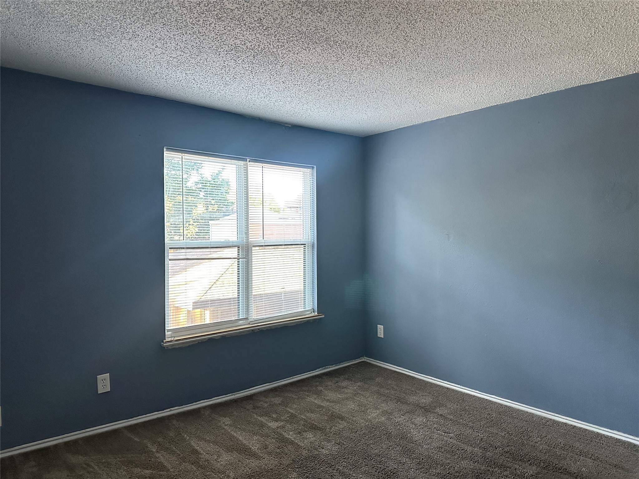 8109 Skillman Street 2007